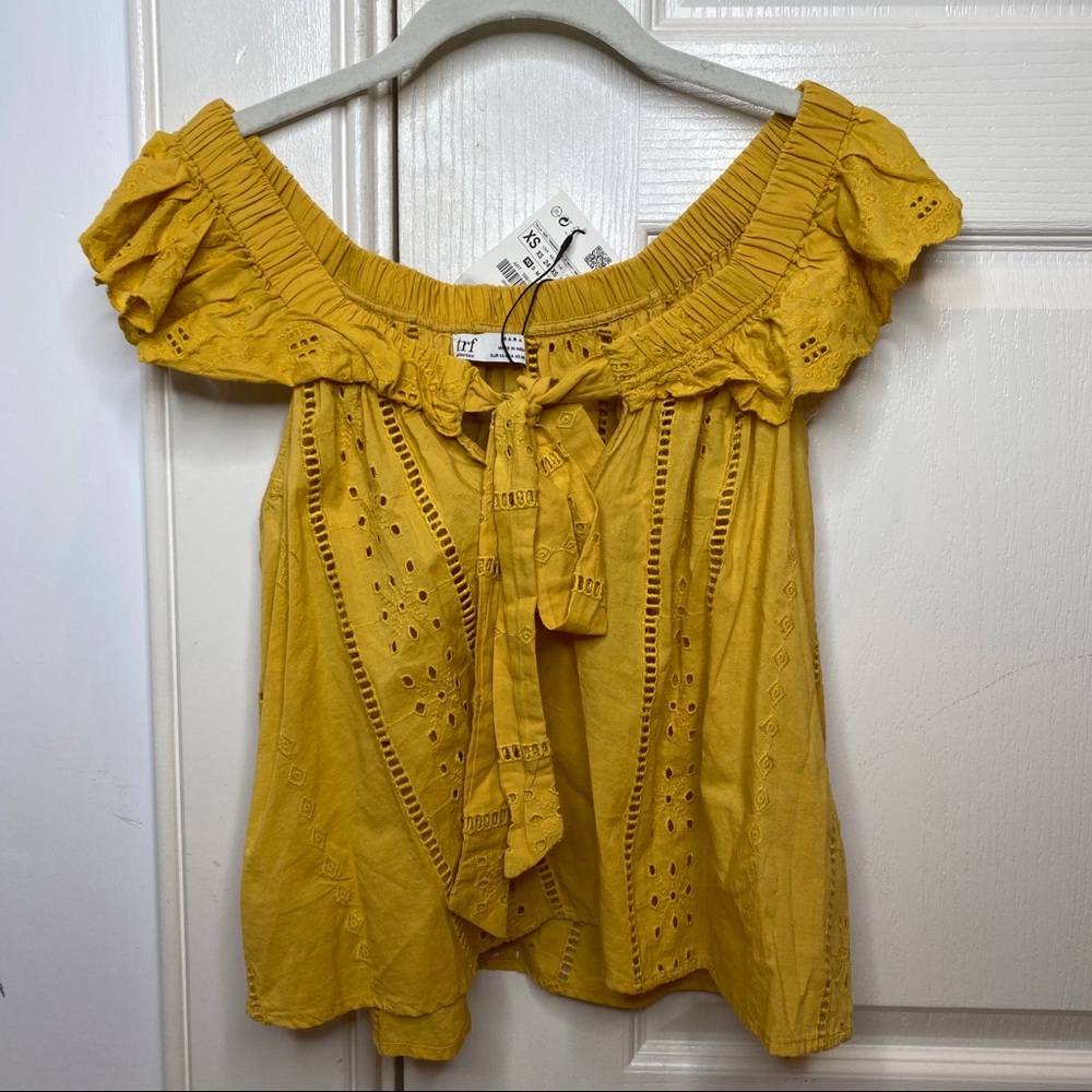 Yellow Off the Should Top